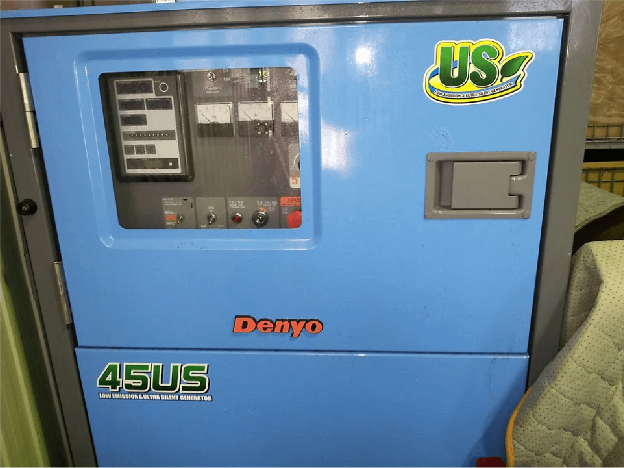 Denyo エコベース発電機 DCA-45USKB3